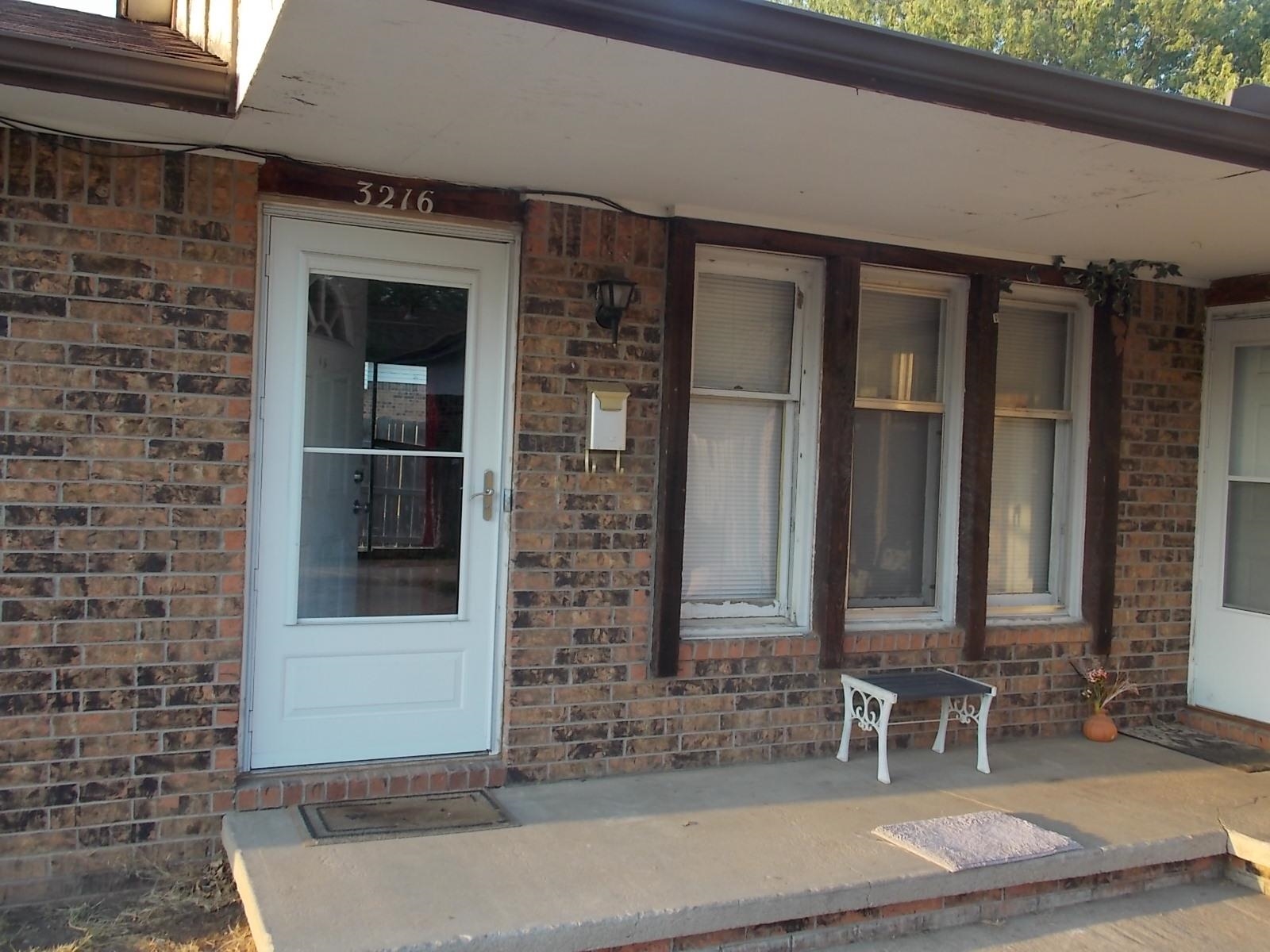 3216 South Walnut Street, Unit 2 Wichita, KS 67217 - Photo 7 of 28