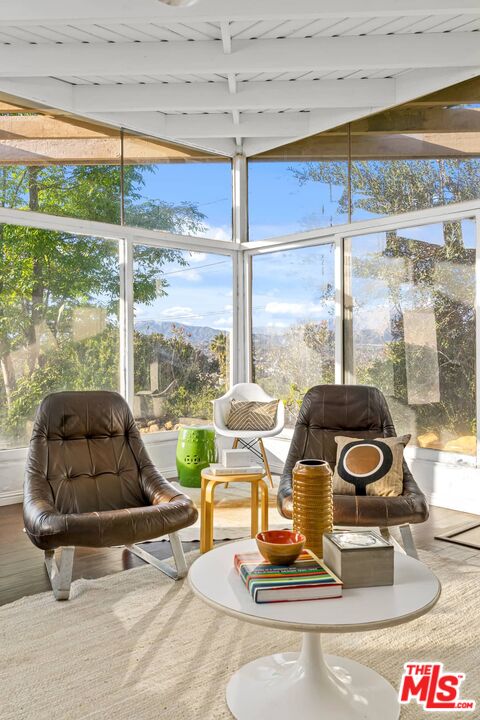 2083 Hanscom Drive South Pasadena, CA 91030 - Photo 6 of 36