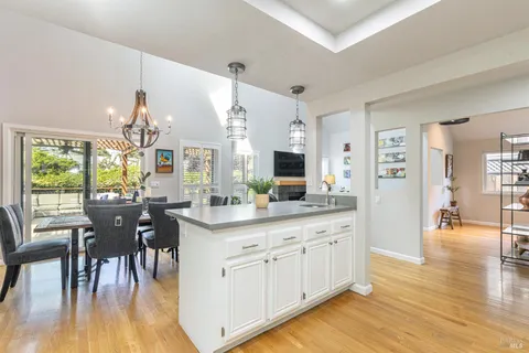 $1,825,000 | 1922 Oak Circle, Yountville, CA 94599