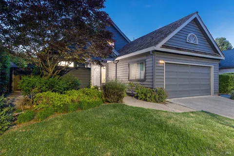 $1,825,000 | 1922 Oak Circle, Yountville, CA 94599