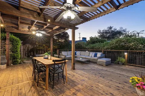 $1,825,000 | 1922 Oak Circle, Yountville, CA 94599