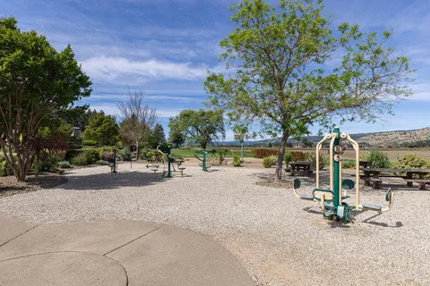 $1,825,000 | 1922 Oak Circle, Yountville, CA 94599