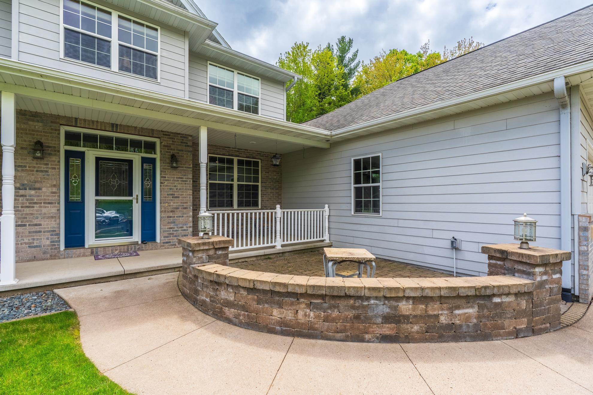 405 Rimrock Road Wausau, WI 54401 - Photo 2 of 60