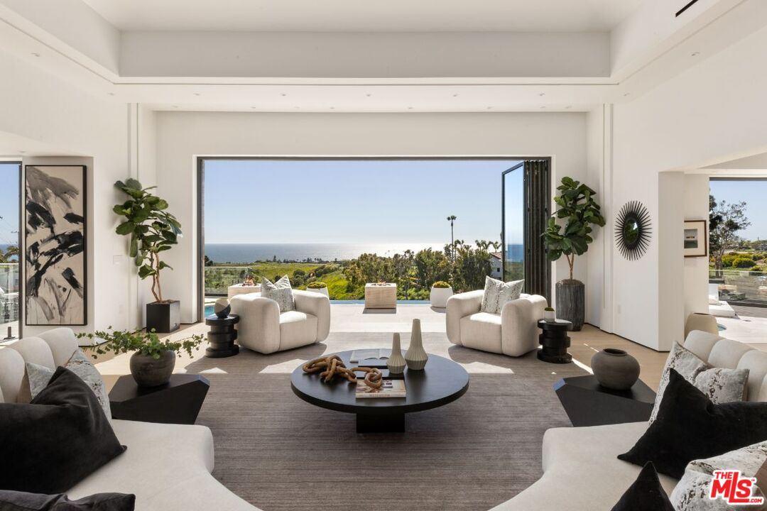 29600 Harvester Road, Unit LSE Malibu, CA 90265 - Photo 3 of 26