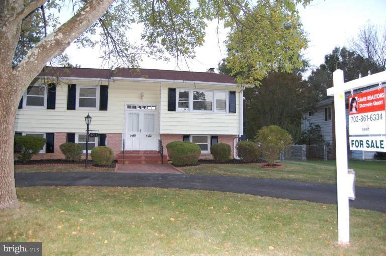 4211 Franconia Road Alexandria, VA 22310 - Photo 1 of 20 Exterior (Main)