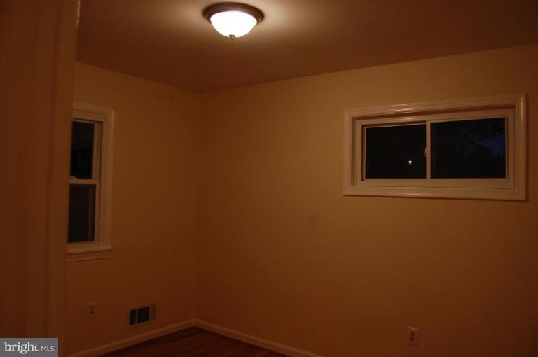 4211 Franconia Road Alexandria, VA 22310 - Photo 17 of 20 Bedroom #2