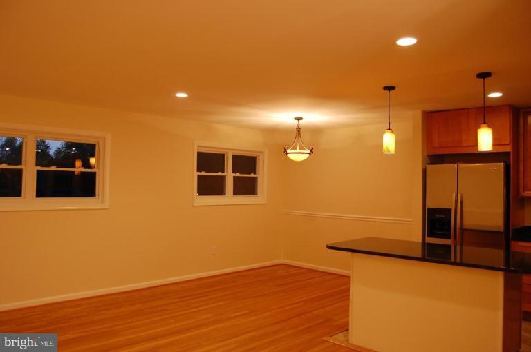4211 Franconia Road Alexandria, VA 22310 - Photo 6 of 20 Kitchen/Dining Room