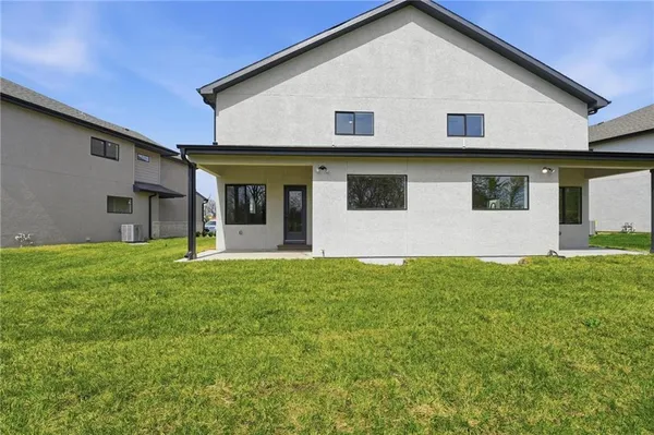 $375,000 | 219 Northwest Orchard Court, Lee's Summit, MO 64063