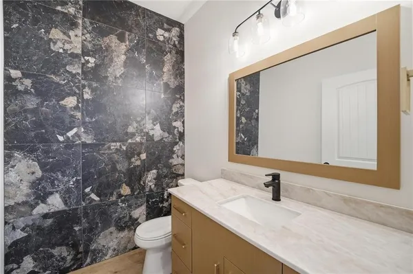 $375,000 | 219 Northwest Orchard Court, Lee's Summit, MO 64063