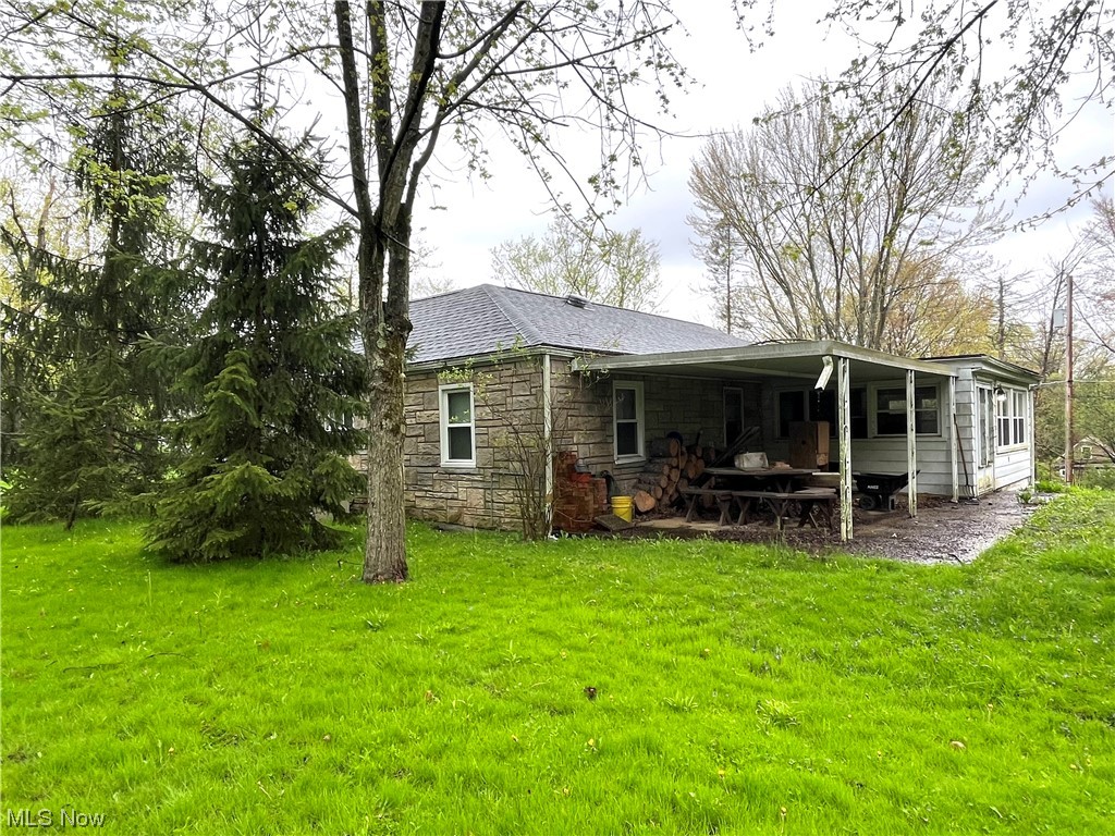 9599 New Buffalo Road Canfield, OH 44406 - Photo 3 of 24 Gallery Image 3