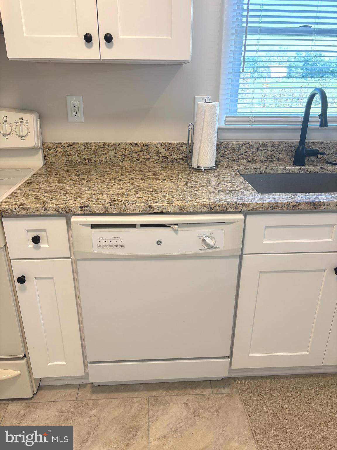 21001 Westerly Road Poolesville, MD 20837 - Photo 9 of 26 Gallery Image 9