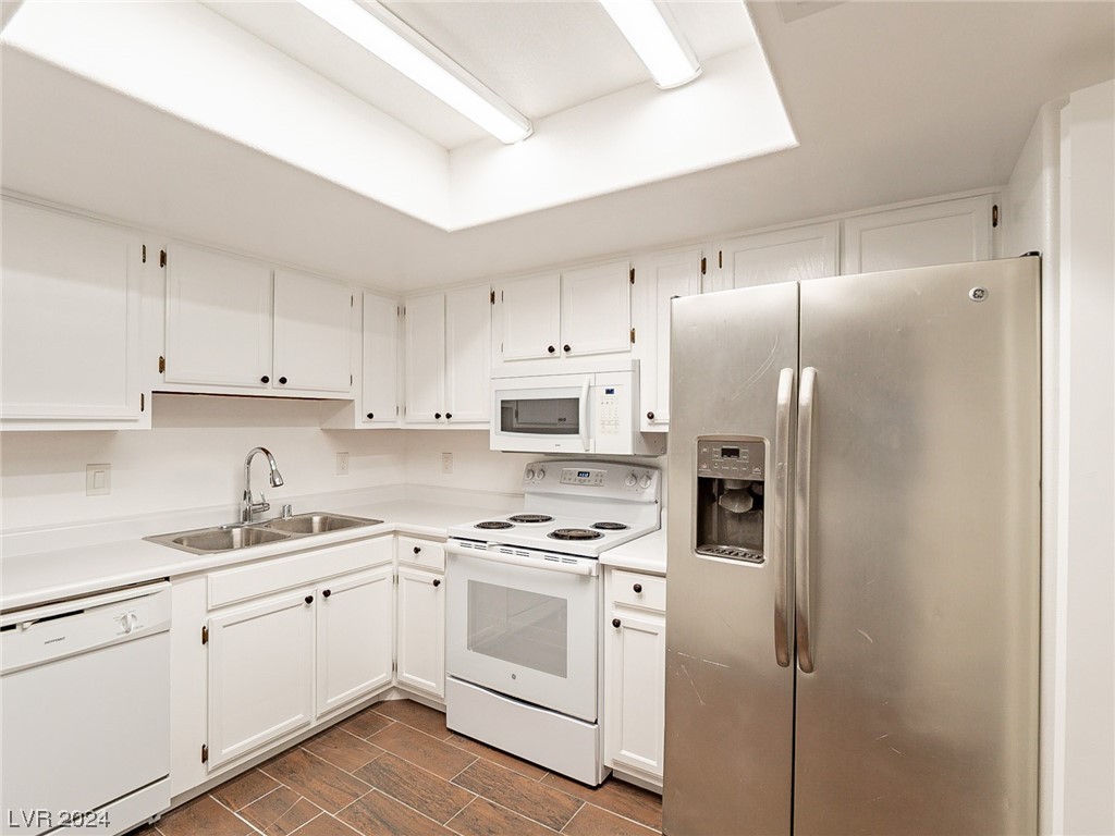 9070 Spring Mountain Road, Unit 213 Las Vegas, NV 89117 - Photo 21 of 34