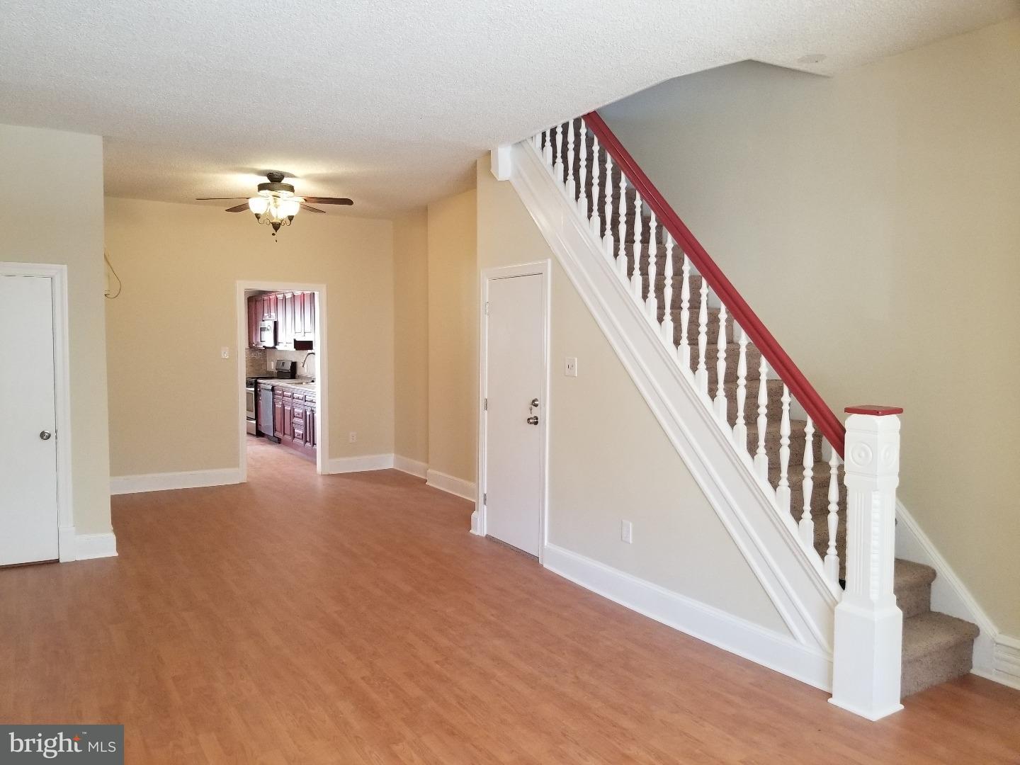 411 West Ritner Street Philadelphia, PA 19148 - Photo 3 of 14 Living Room