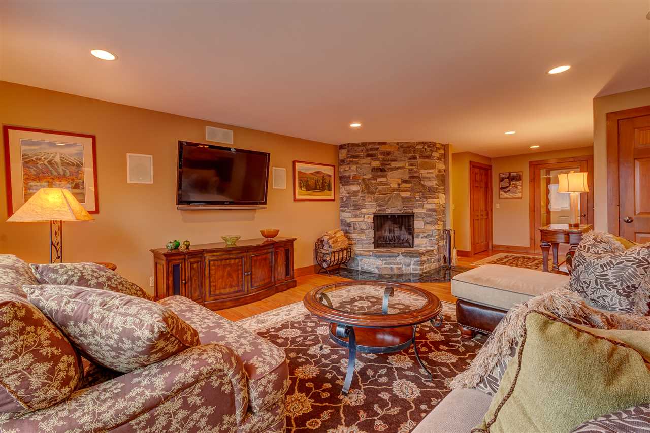 314 Trager Road Jamaica, VT 05343 - Photo 13 of 40 Gallery Image 13