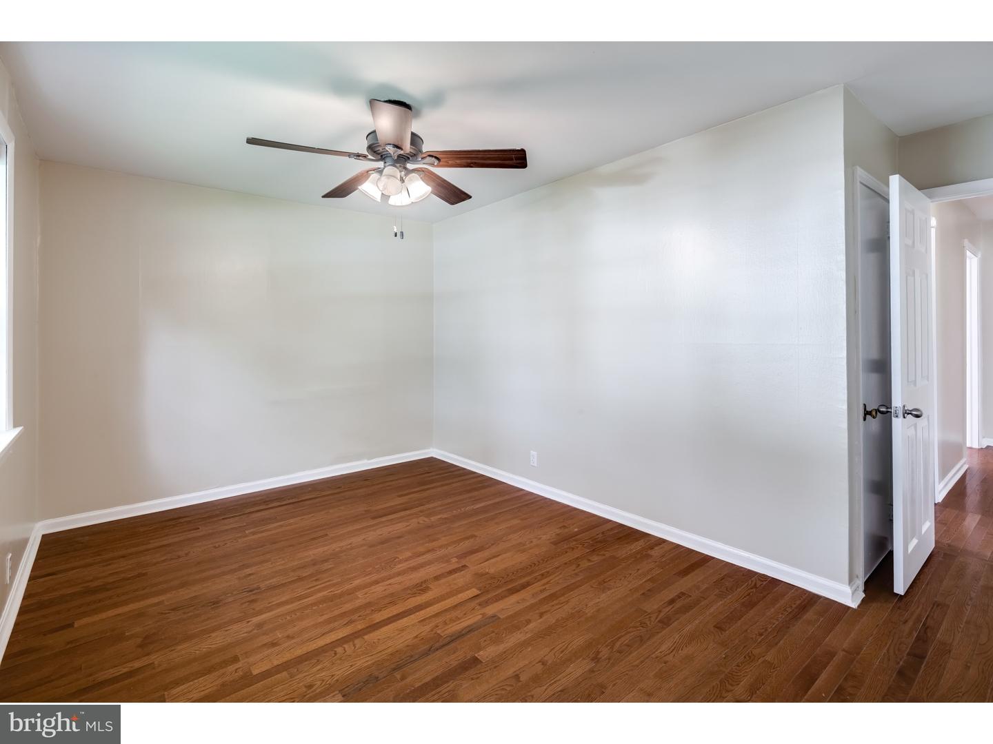 664 Rennard Street Philadelphia, PA 19116 - Photo 14 of 21 Gallery Image 14