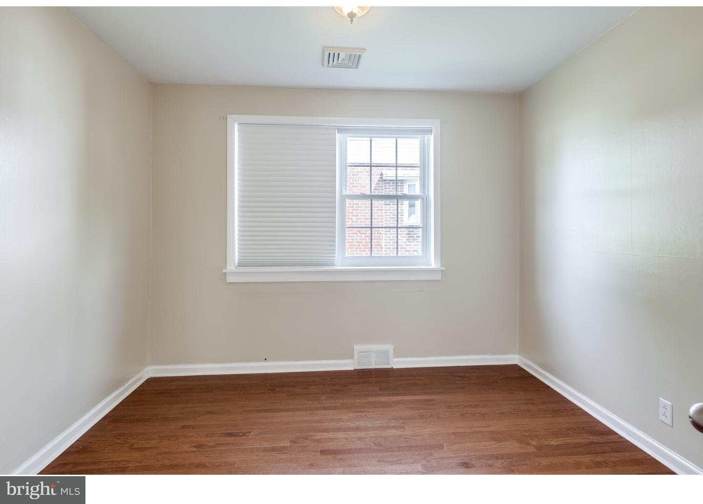 664 Rennard Street Philadelphia, PA 19116 - Photo 15 of 21 Gallery Image 15