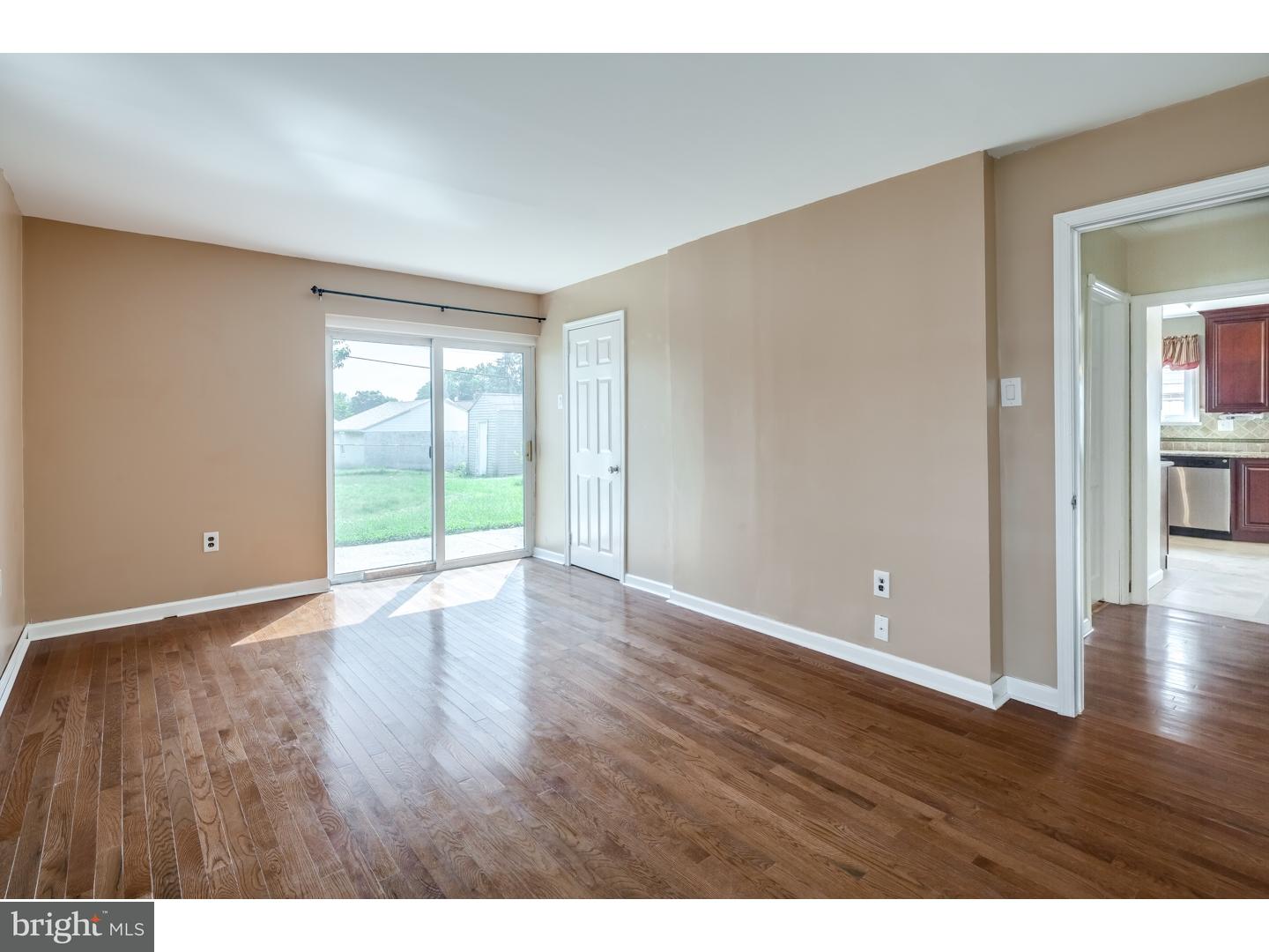 664 Rennard Street Philadelphia, PA 19116 - Photo 18 of 21 Gallery Image 18