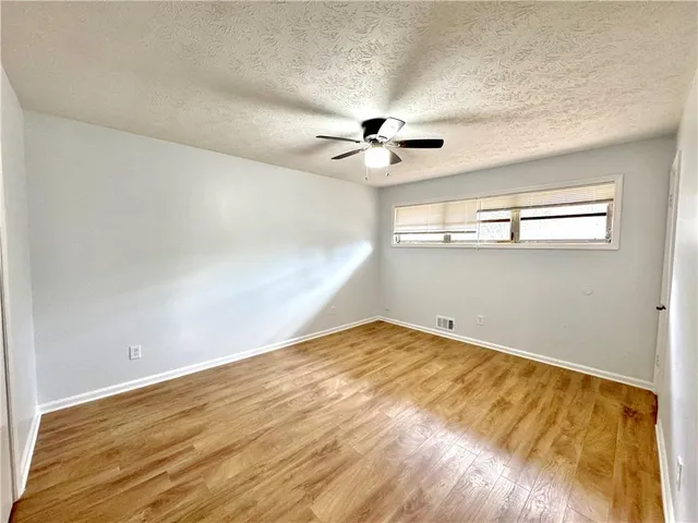 $345,000 | 6553 Meadowbrook Lane, Morrow, GA 30260