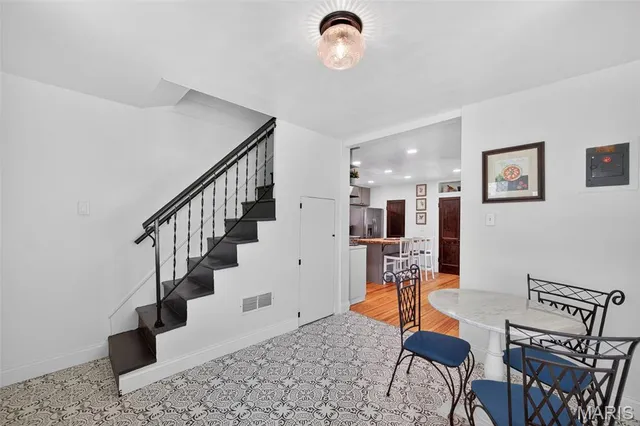 $2,650 | 5436 Bischoff Avenue, St. Louis, MO 63110