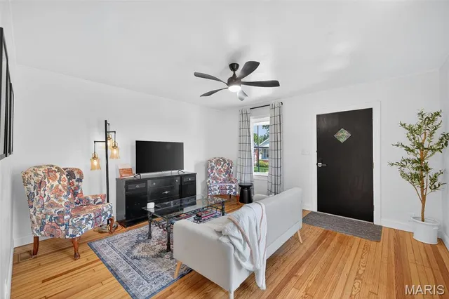 $2,650 | 5436 Bischoff Avenue, St. Louis, MO 63110