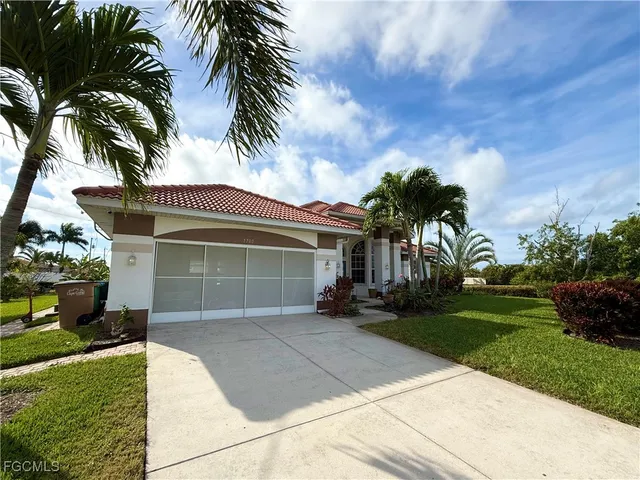$3,000 | 1700 Southwest 30th Terrace, Cape Coral, FL 33914