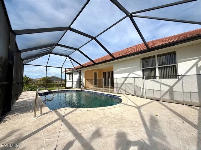 $3,000 | 1700 Southwest 30th Terrace, Cape Coral, FL 33914