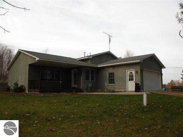 9822 Hannah Road Kingsley, MI 49649 - Photo 1 of 26 1740862.JPG