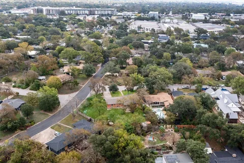 an aerial view of multiple house