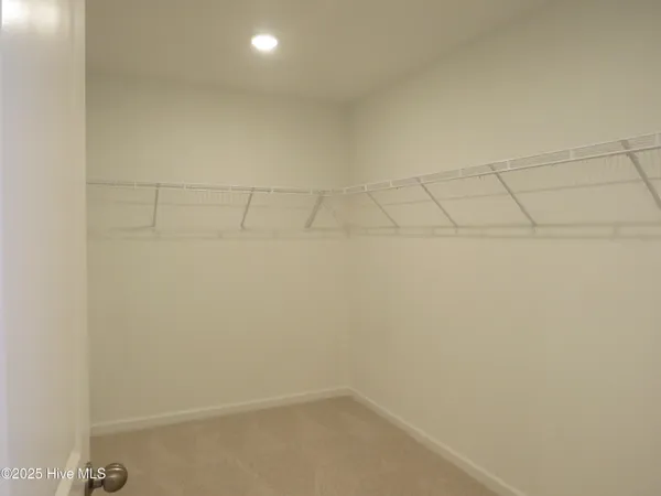 $2,550 | 370 Summer Wind Way, Aberdeen, NC 28315