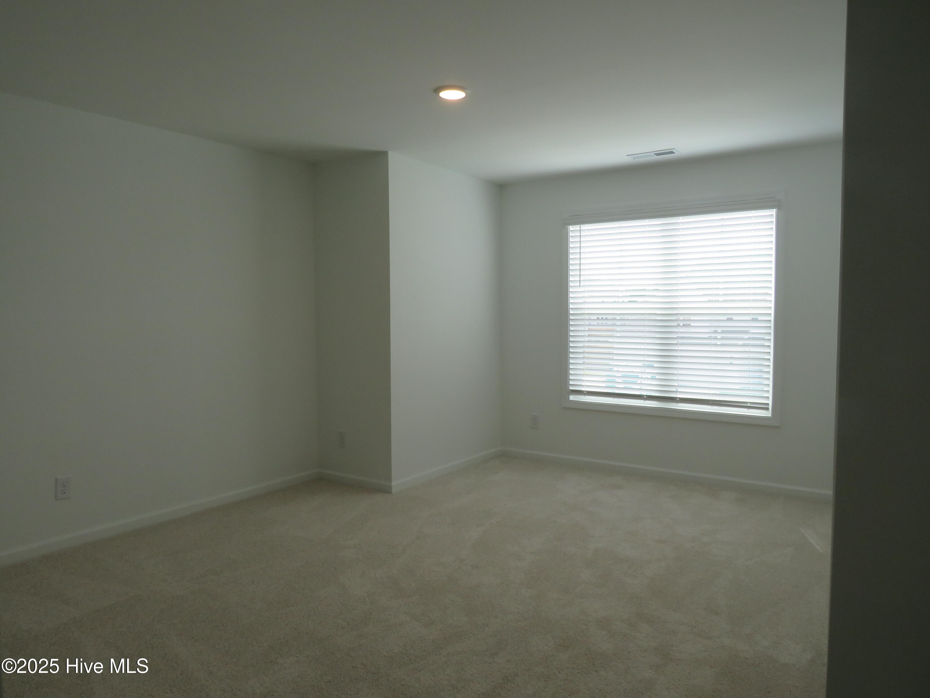 370 Summer Wind Way Aberdeen, NC 28315 - Photo 31 of 37 IMG_5292