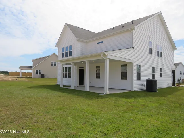 $2,700 | 370 Summer Wind Way, Aberdeen, NC 28315