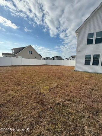 $2,550 | 370 Summer Wind Way, Aberdeen, NC 28315