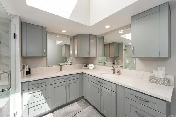 $1,300,000 | 12631 Alcacer Del Sol, San Diego, CA 92128