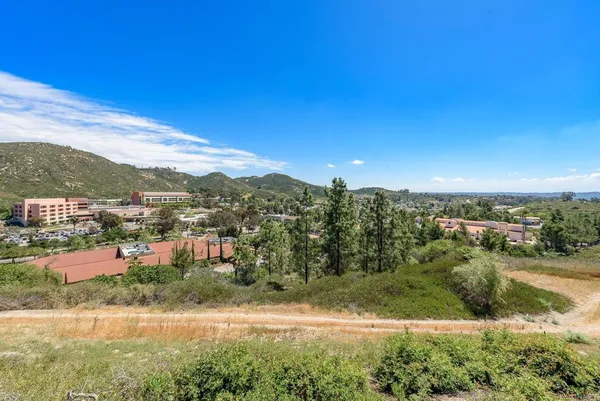 $1,300,000 | 12631 Alcacer Del Sol, San Diego, CA 92128