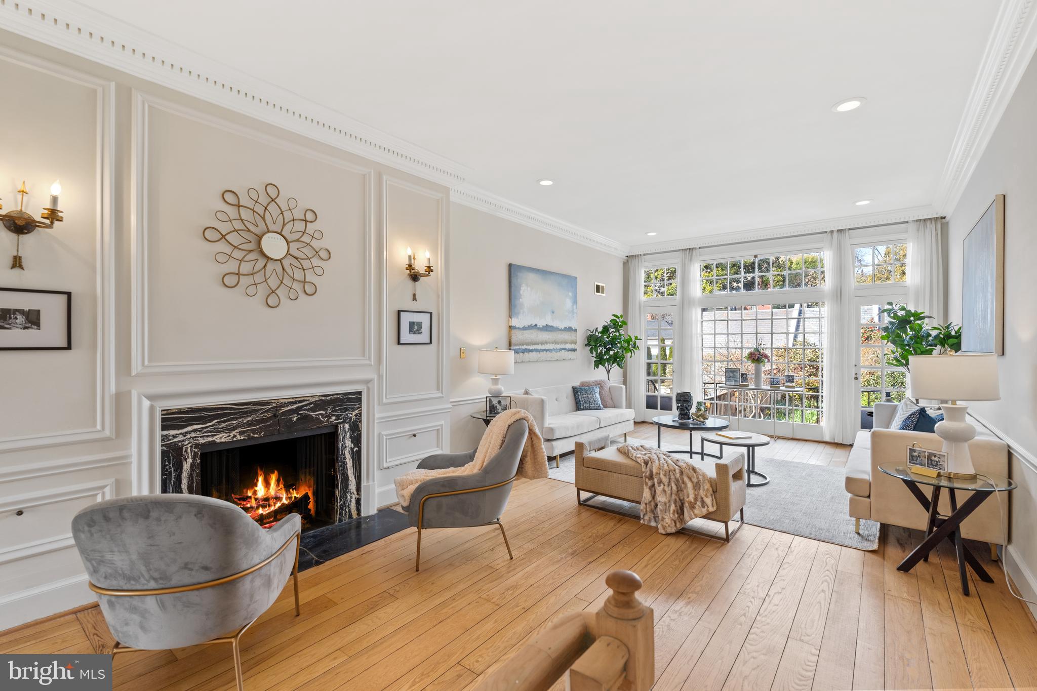 3321 Dent Place Northwest Washington, DC 20007 - Photo 13 of 48 Living room