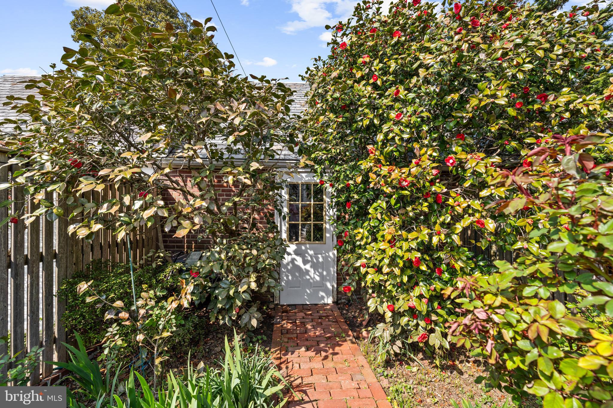 3321 Dent Place Northwest Washington, DC 20007 - Photo 36 of 48 Detached garage