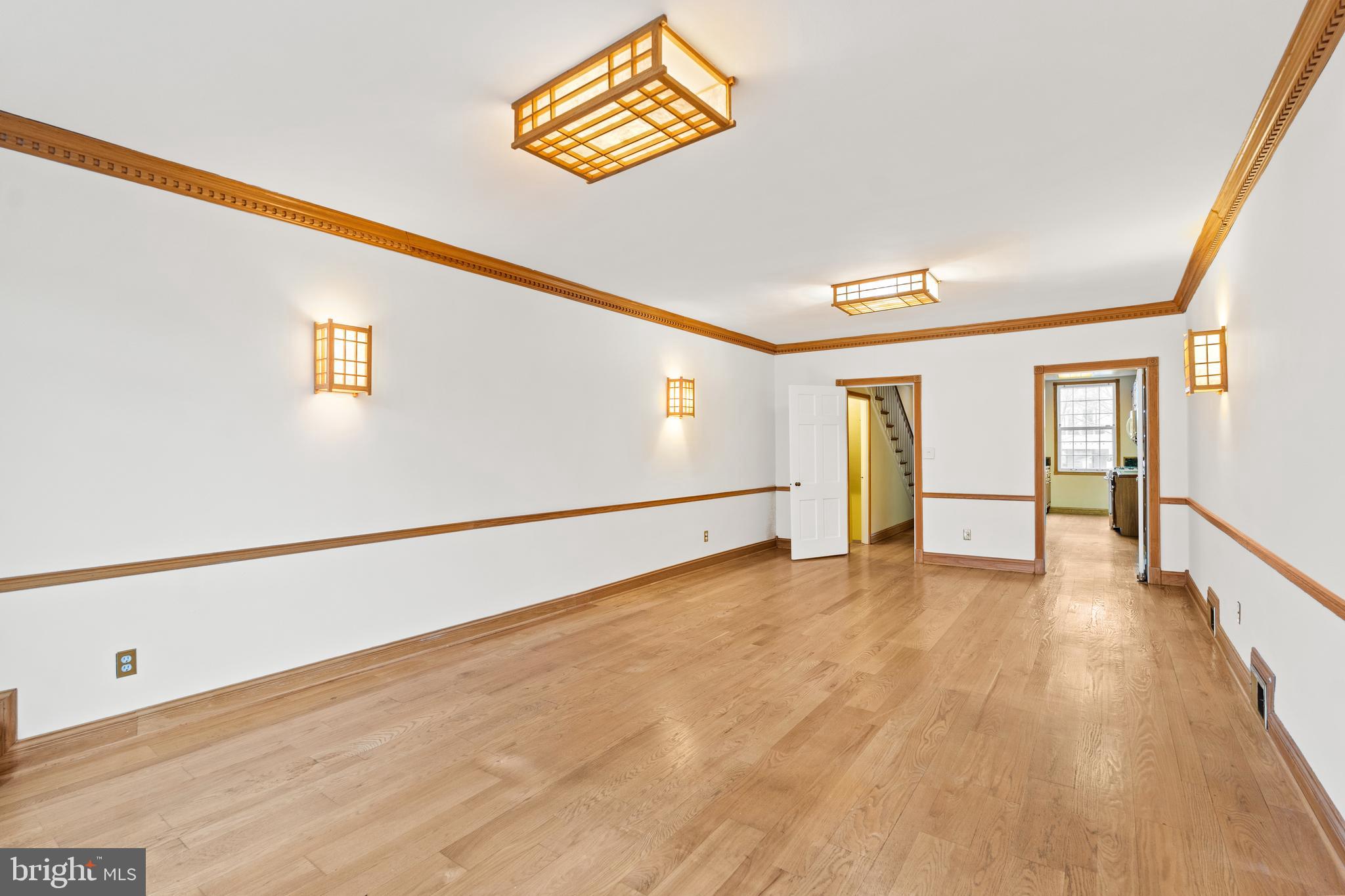 3321 Dent Place Northwest Washington, DC 20007 - Photo 6 of 48 Dining room