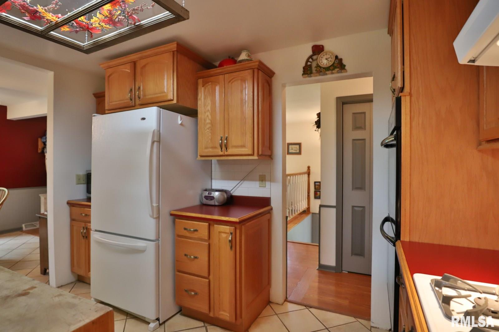 221 West Hallock Hollow Road Edelstein, IL 61526 - Photo 13 of 50 Gallery Image 13