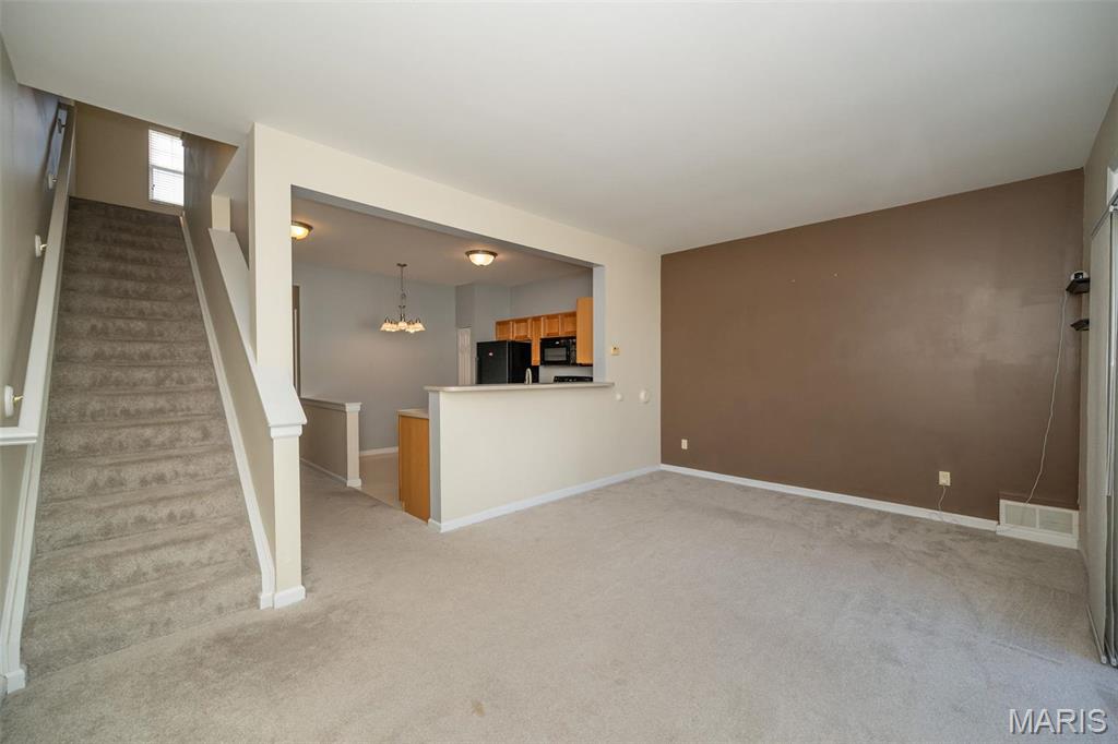 4832 Heritage Heights Circle Hazelwood, MO 63042 - Photo 7 of 15