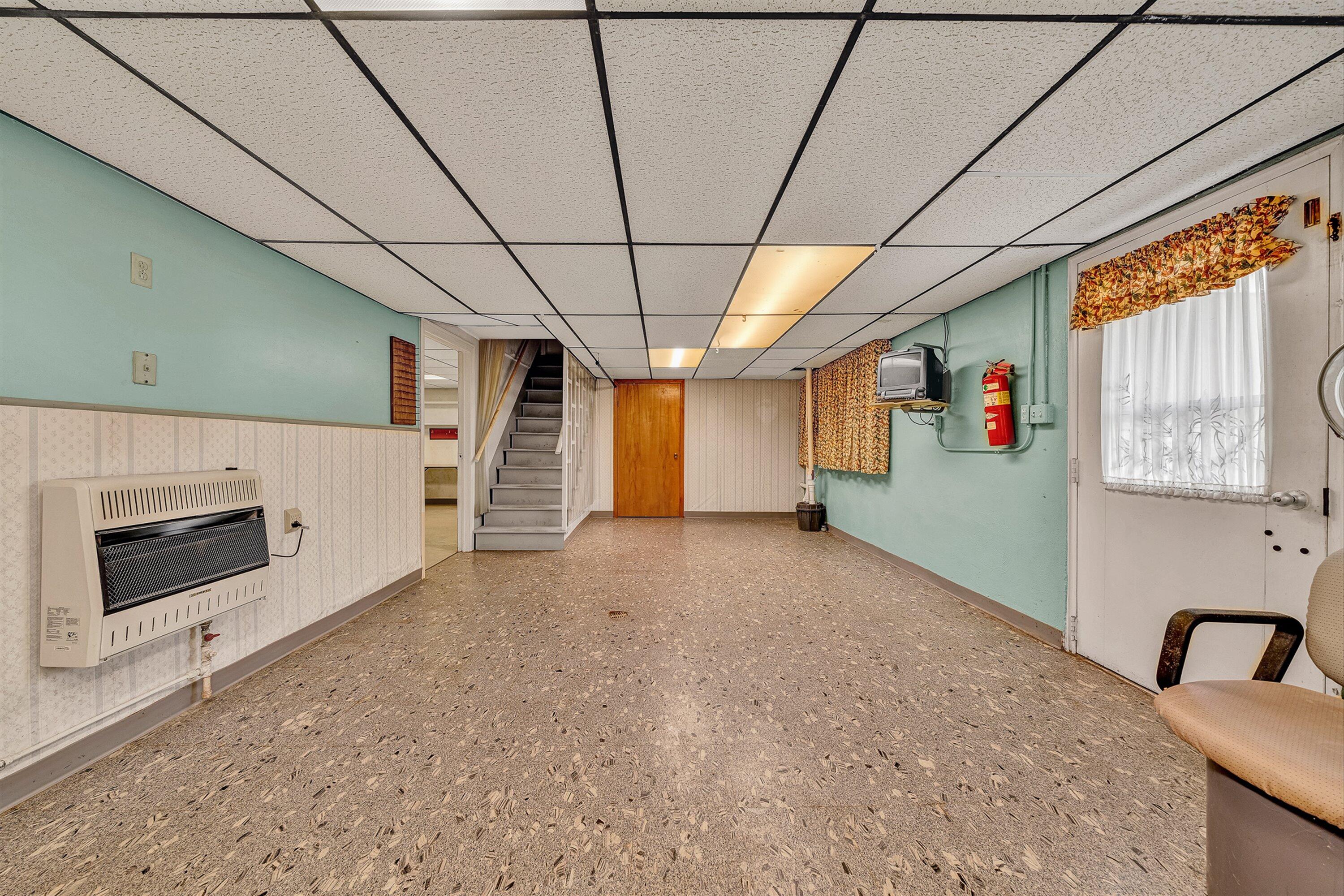 7633 Deer Branch Road Roanoke, VA 24019 - Photo 26 of 58 26-VM-02730