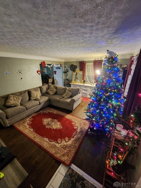 4488 Sunray Road Kettering, OH 45429 - Photo 7 of 32