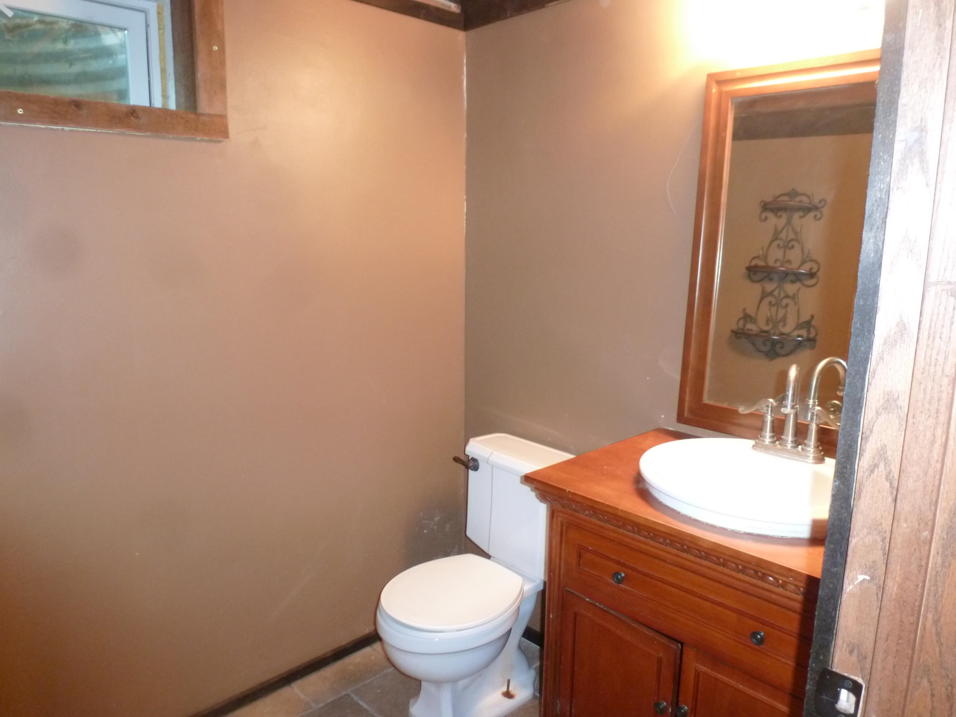 2520 Hemmeter Road Saginaw, MI 48603 - Photo 27 of 38
