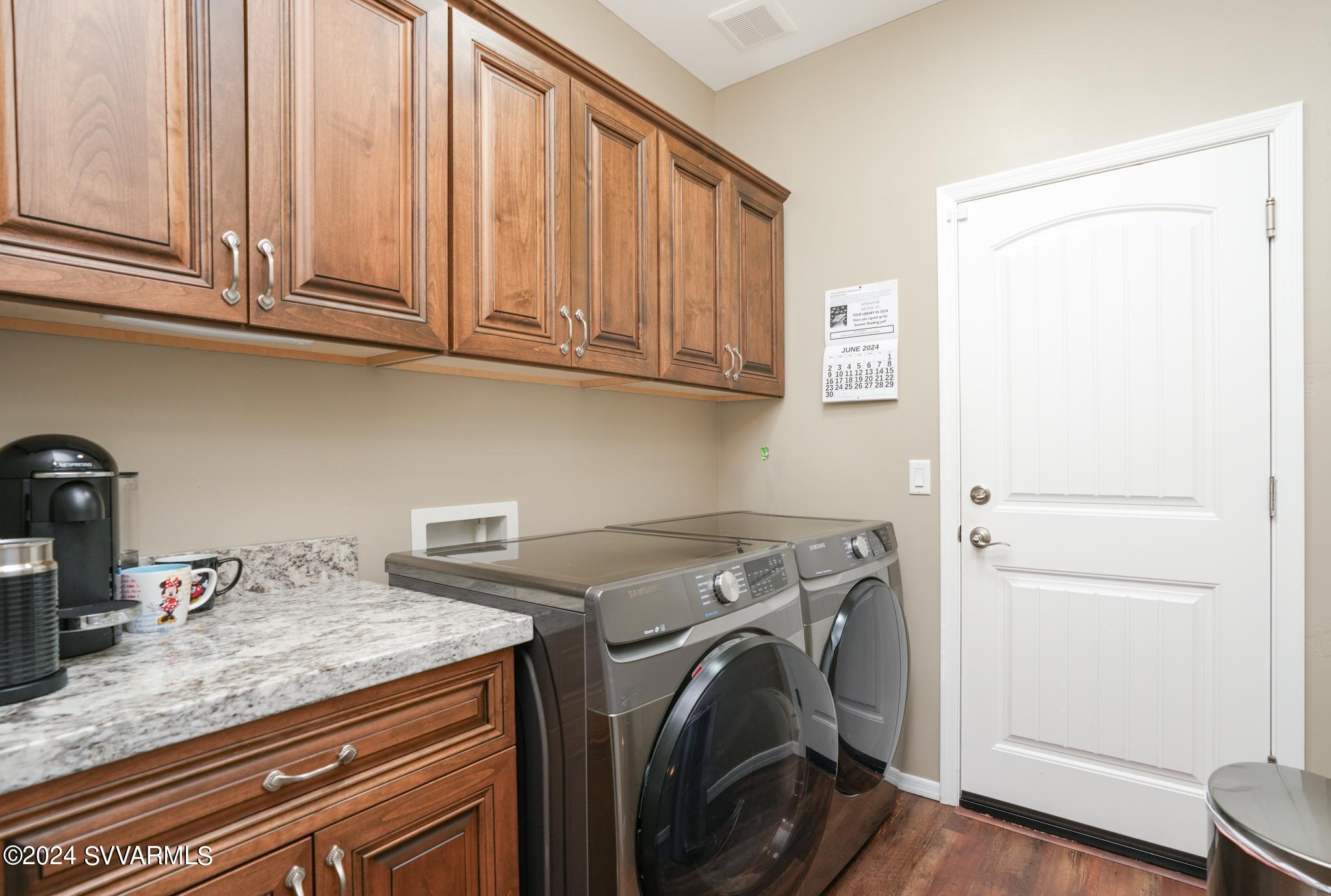 1701 Sable Ridge Road Clarkdale, AZ 86324 - Photo 18 of 31 LAUNDRY ROOM