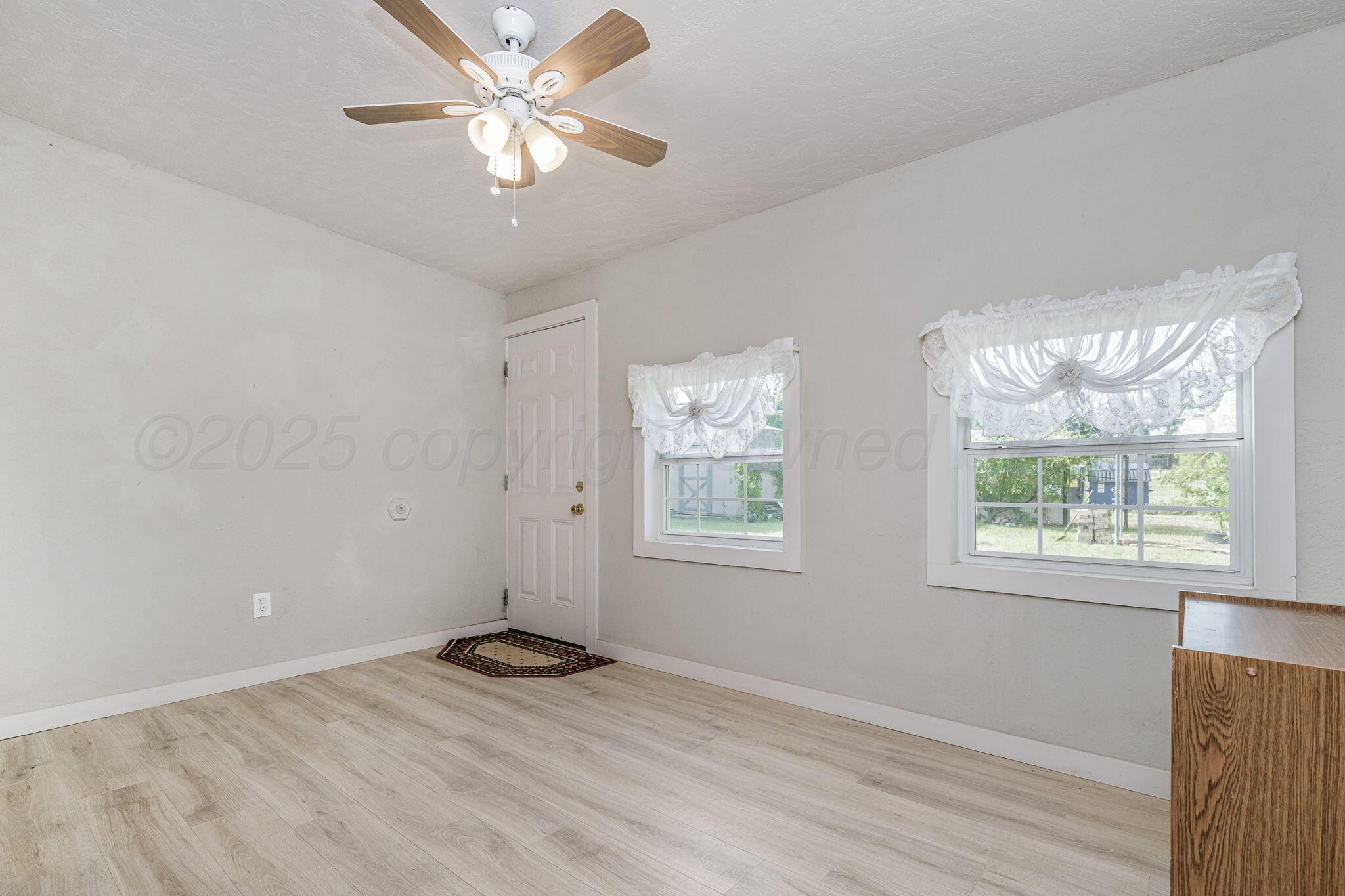 1010 East 3rd Street Clarendon, TX 79226 - Photo 16 of 22 1010 e 3rd 16