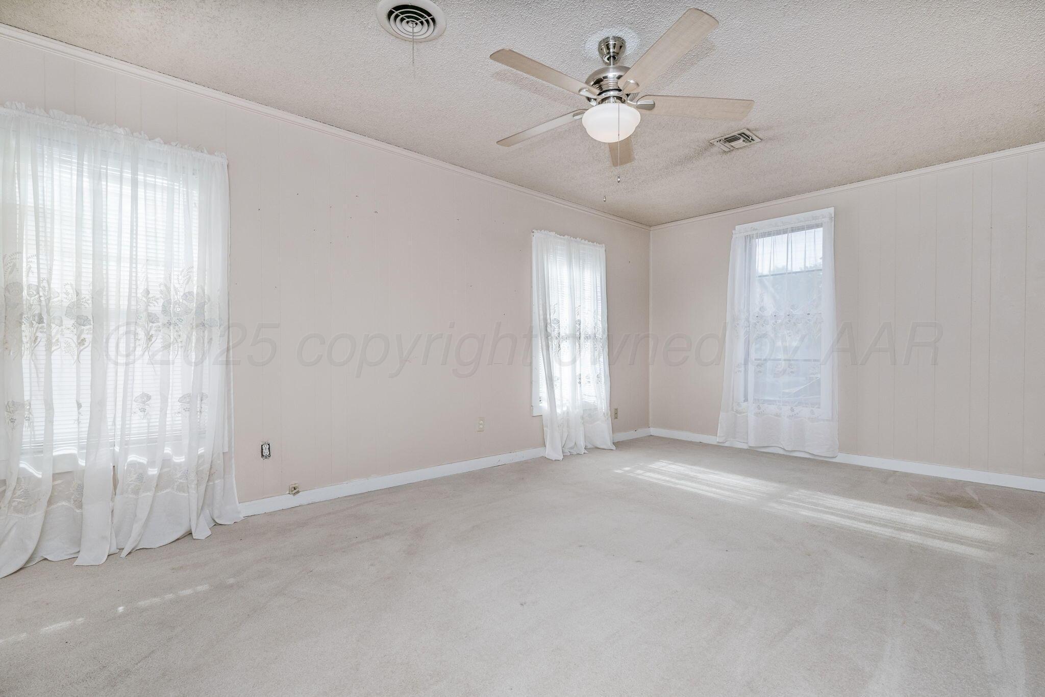 1010 East 3rd Street Clarendon, TX 79226 - Photo 19 of 22 1010 e 3rd 19