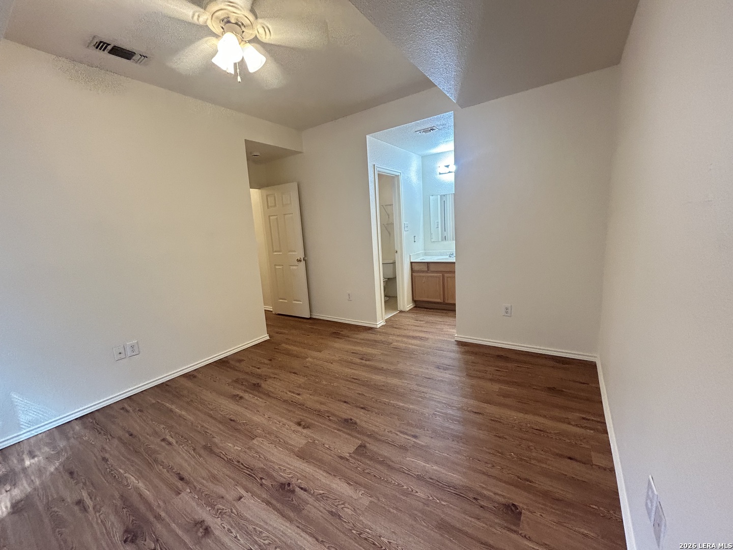 11237 Terra Loop Road San Antonio, TX 78233 - Photo 8 of 9