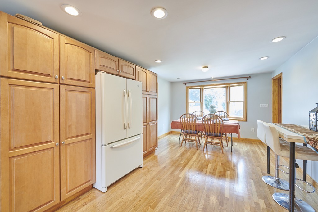 24 Skelton Road Burlington, MA 01803 - Photo 1 of 29 Gallery Image 1