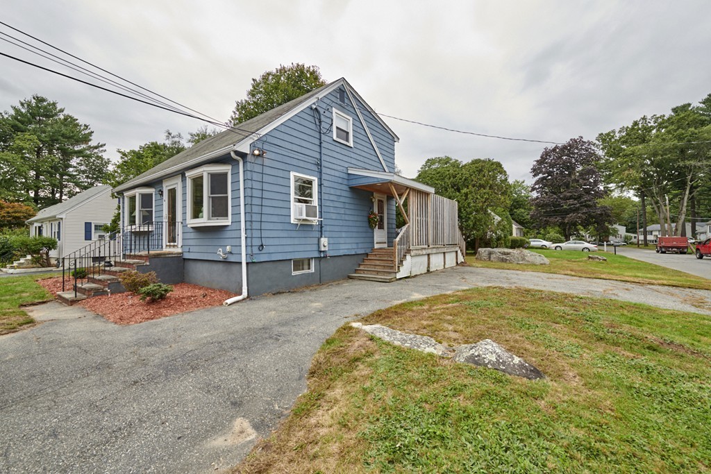 24 Skelton Road Burlington, MA 01803 - Photo 6 of 29 Gallery Image 6