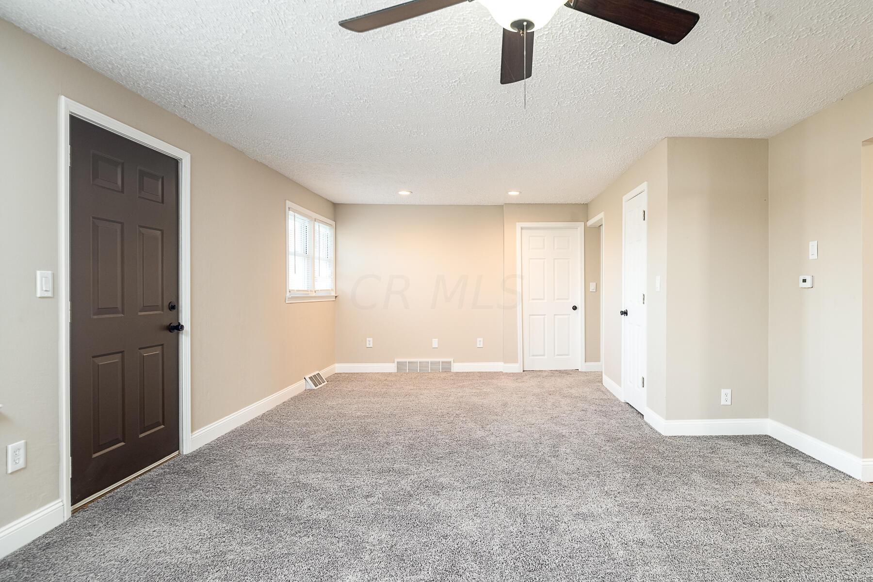 187 East Hanley Road Mansfield, OH 44903 - Photo 2 of 28 187_EAST_HANLEY_RD-8