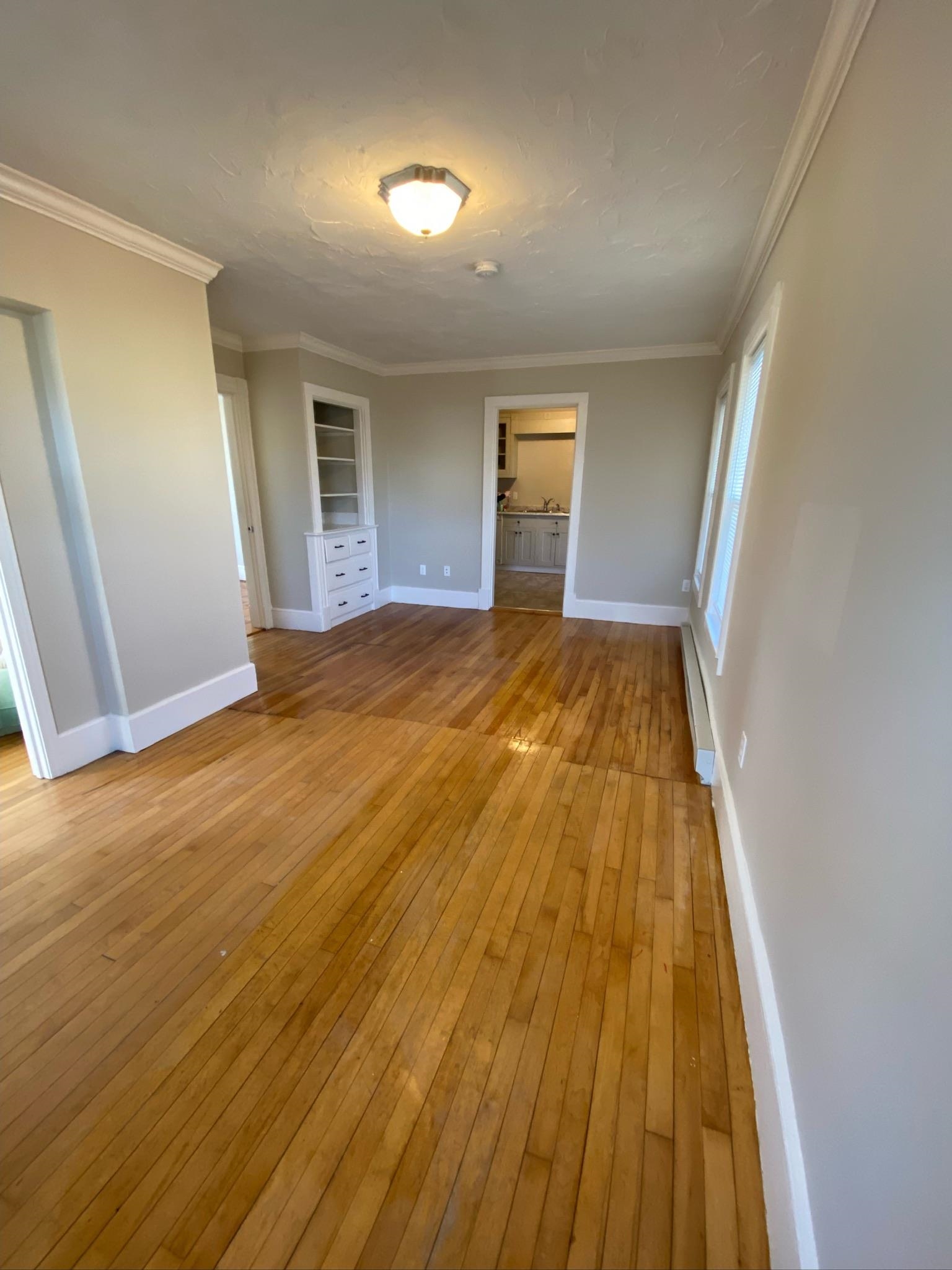 73 Maple Street Rochester, NH 03867 - Photo 3 of 7